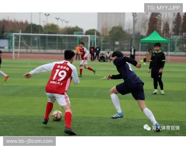 款庄中学足球比赛精彩落幕 赛场激战激发学生拼搏精神